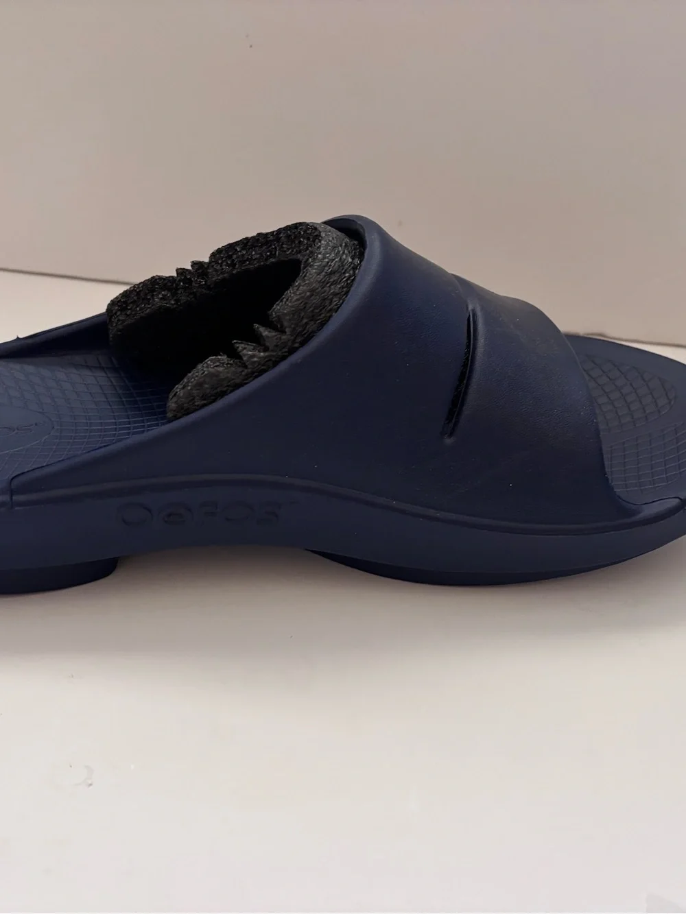 OOFOS Navy Blue Recovery Slide Sandals